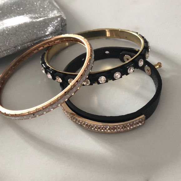 Glam Accessory Bundle - Picture 2 of 4